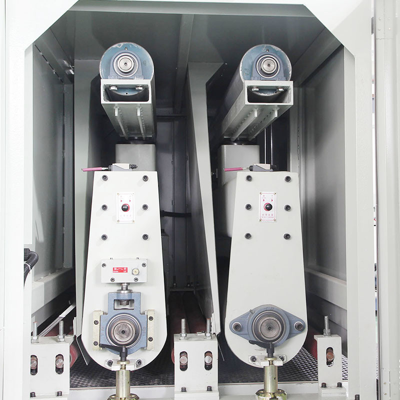 Máy nung kim loại phẳng tự động 1500MM Lõi PLC với đai điều chỉnh