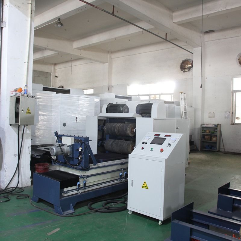 Máy đánh bóng hoàn thiện dây hairline gương 8k tự động cho ống kim loại / ống vuông / ống tròn để hoàn thiện bề mặt